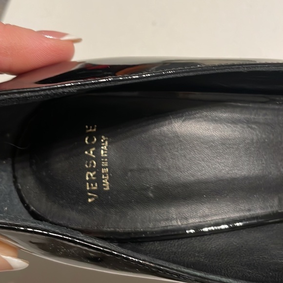 Versace black leather pump - Picture 5 of 6